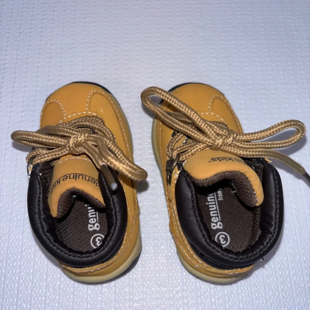 Genuine Kids From OshKosh Baby Toddler Ankle Boots‎ Shoes Lace Up Brown